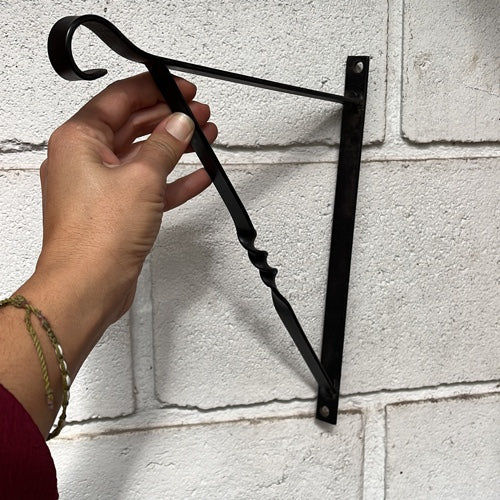 HIERRO Mensula Reforzada