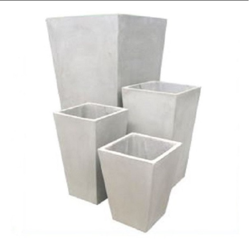 Cemento 113 Piramide H45xBo35xBa25